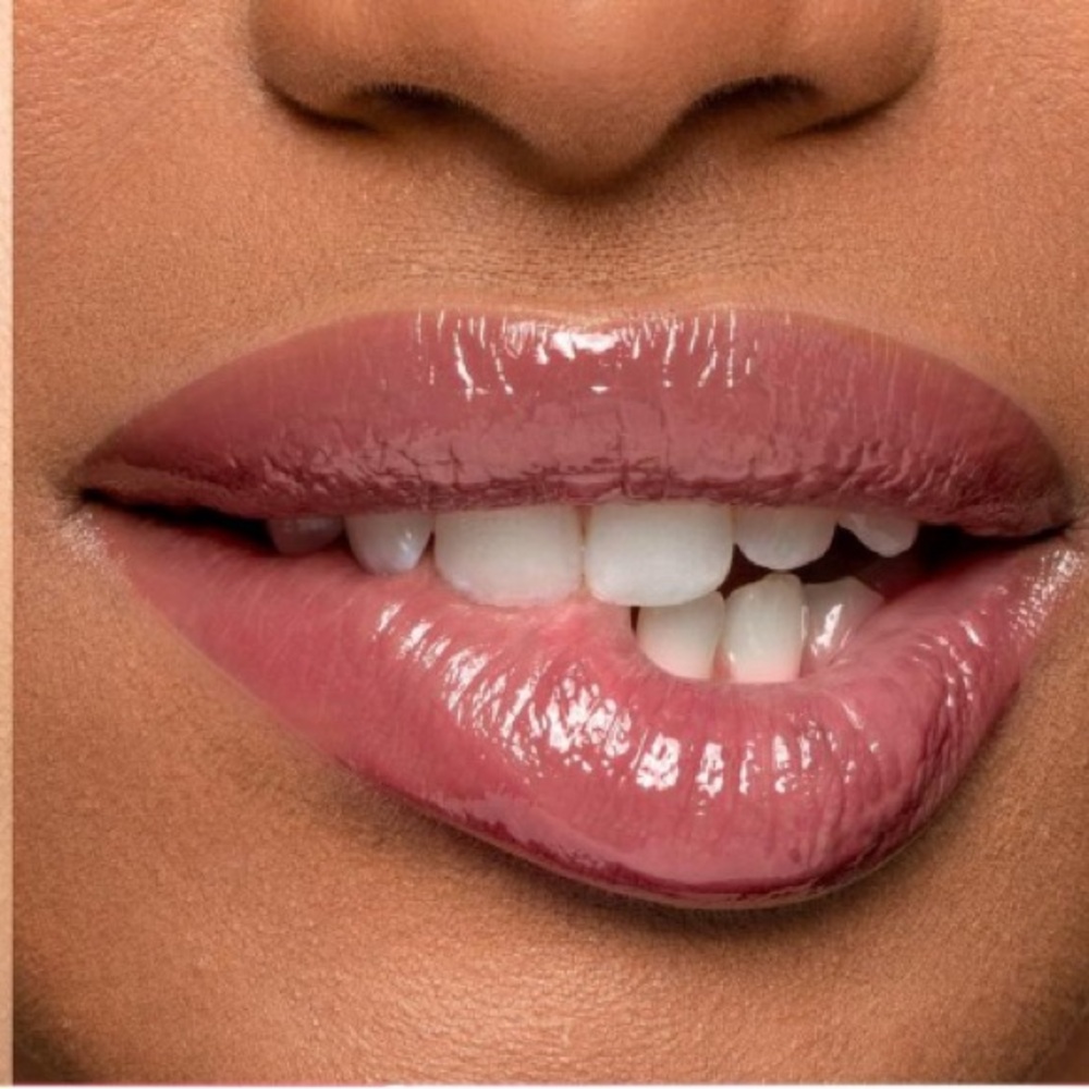 BUXOM Shot Lip Serum In Lingerie(Sheer Rose Pink)